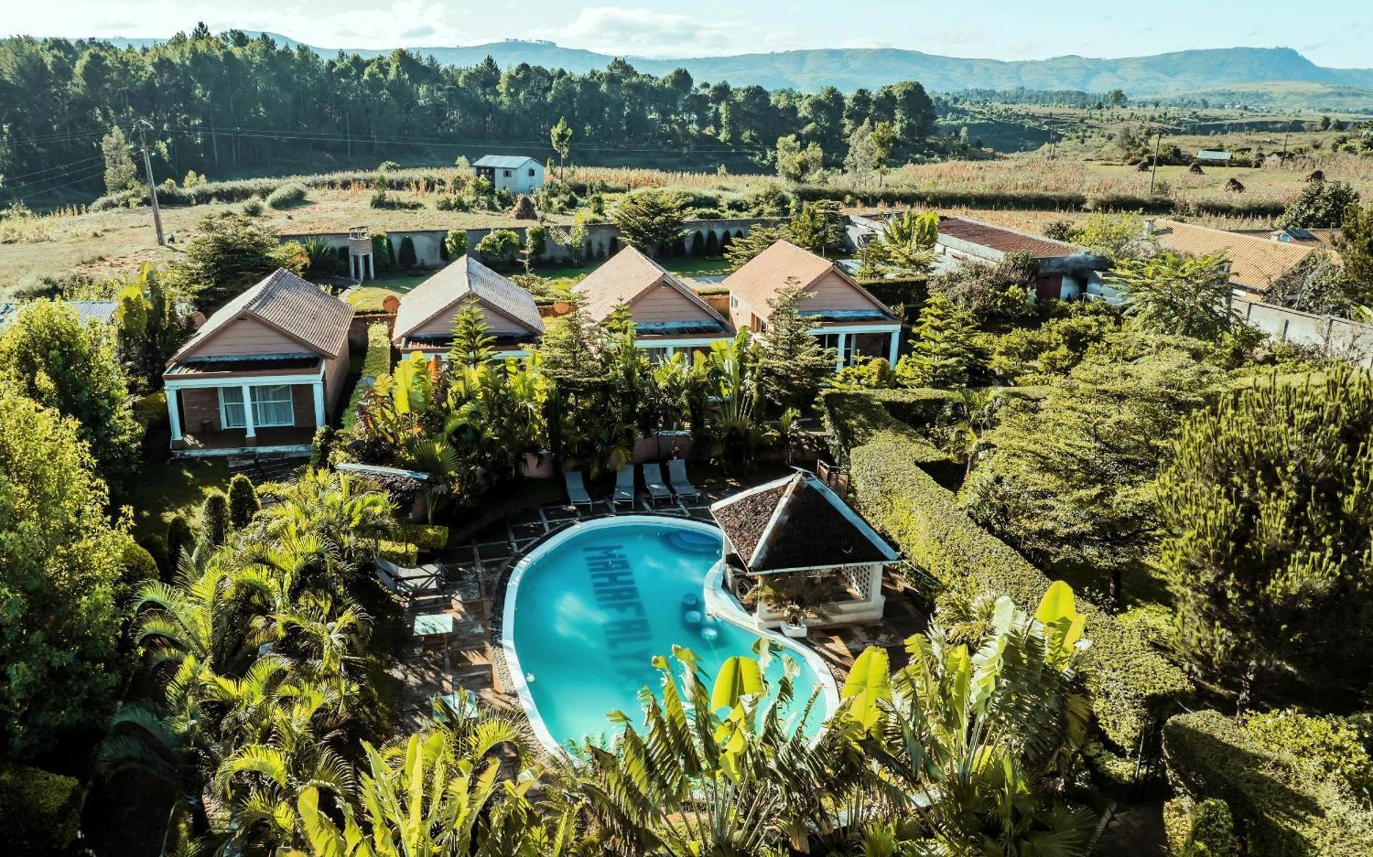 אנטסירבה Mahafaly Hotel & Resort מראה חיצוני תמונה