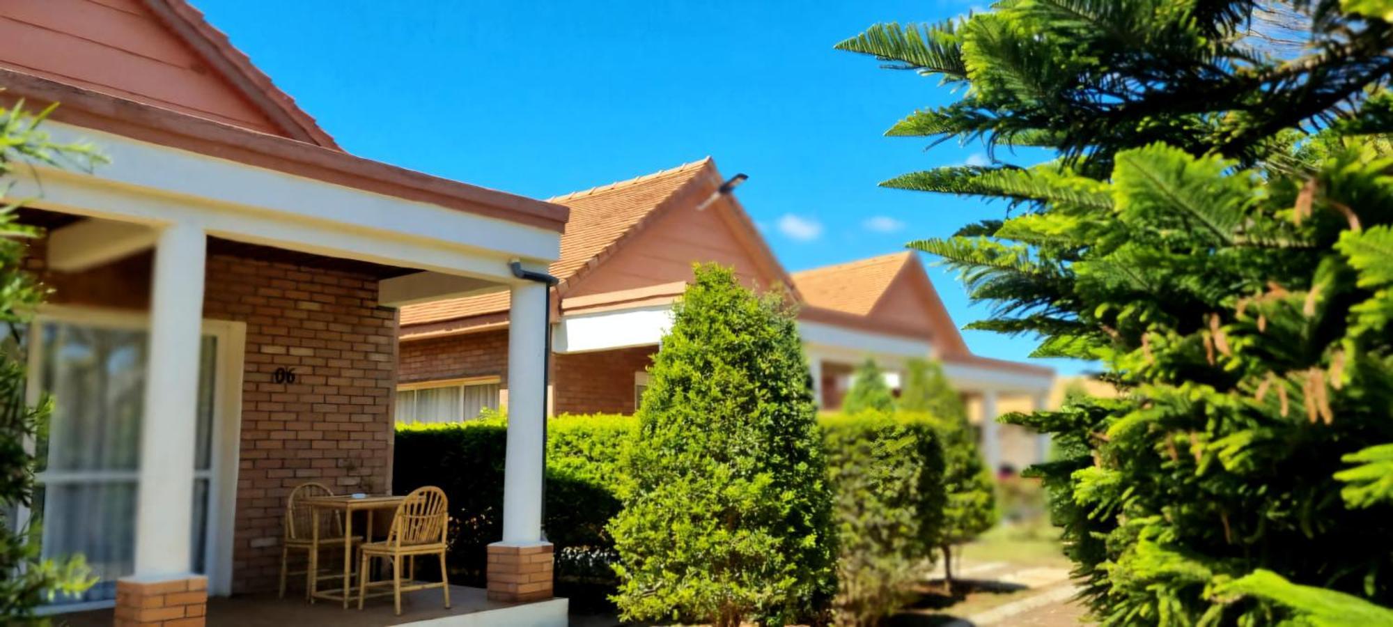 אנטסירבה Mahafaly Hotel & Resort מראה חיצוני תמונה